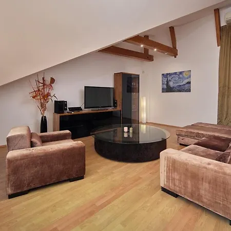 Appartement Skyline Penthouse With Terrace Bratislava